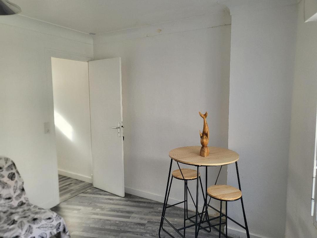 Fouras Studio Apartment Luaran gambar